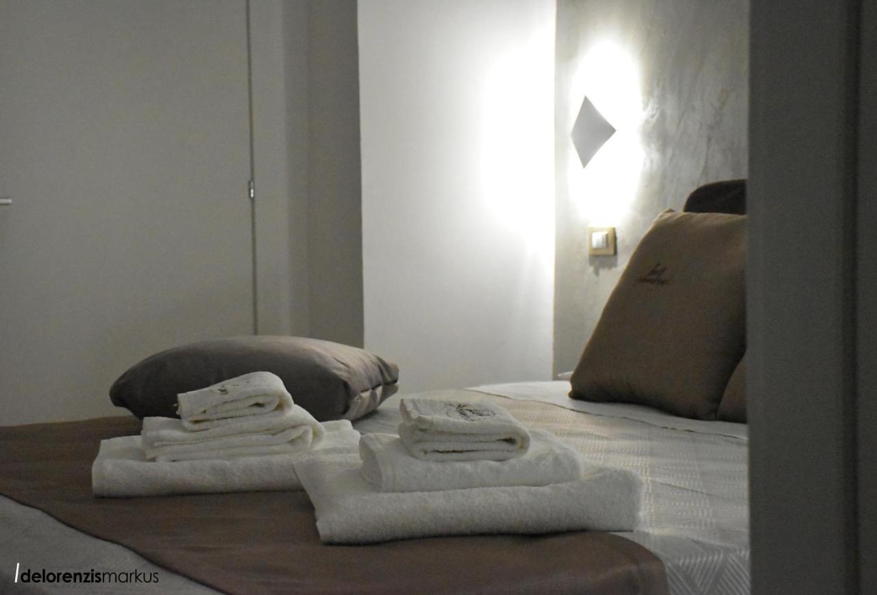 Les 3 Chambres Lecce Ngoại thất bức ảnh