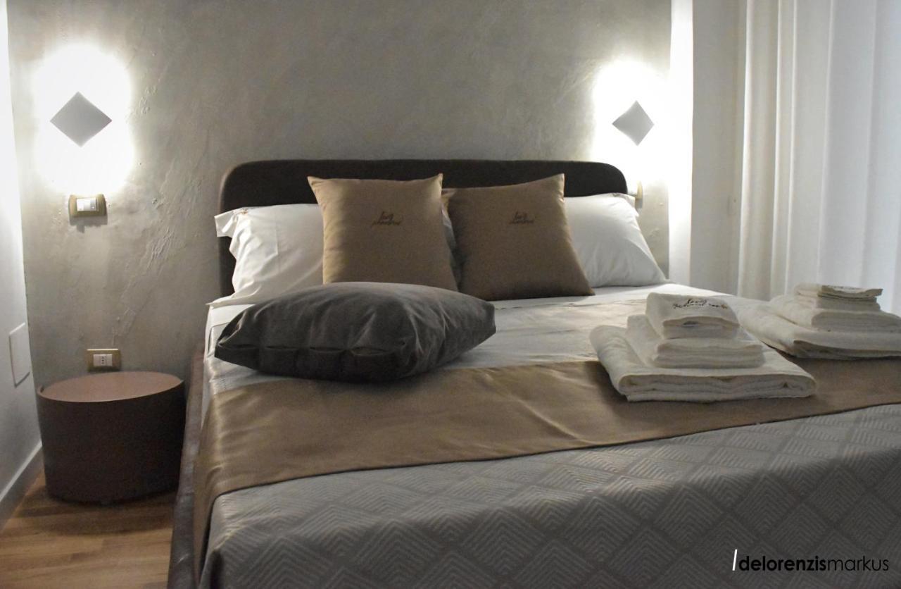 Les 3 Chambres Lecce Ngoại thất bức ảnh