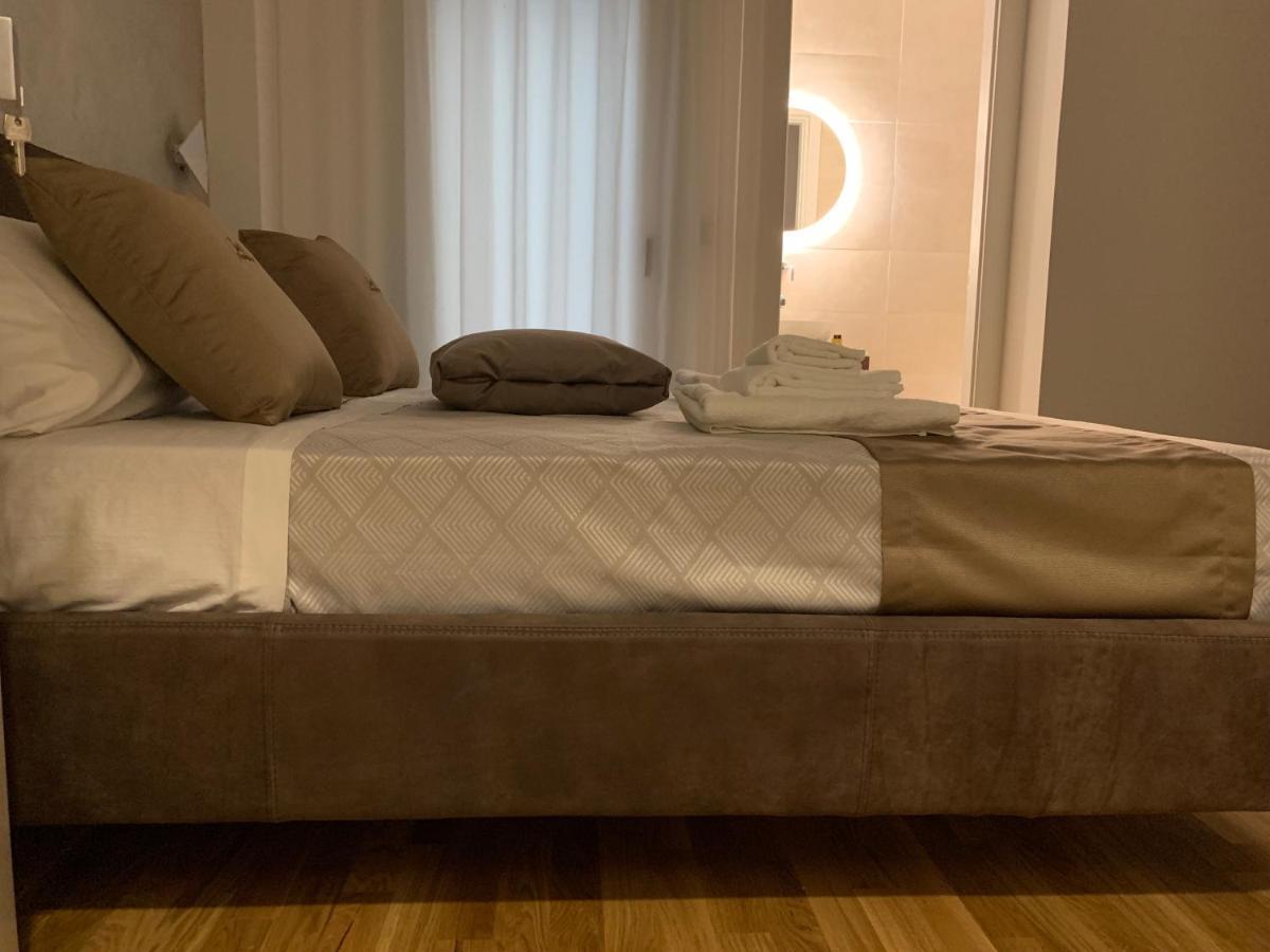 Les 3 Chambres Lecce Ngoại thất bức ảnh