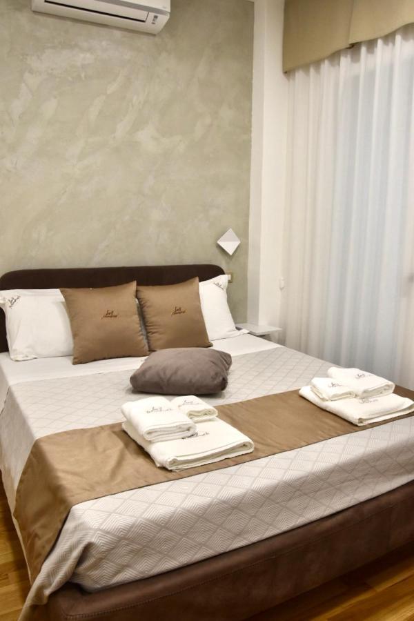 Les 3 Chambres Lecce Ngoại thất bức ảnh