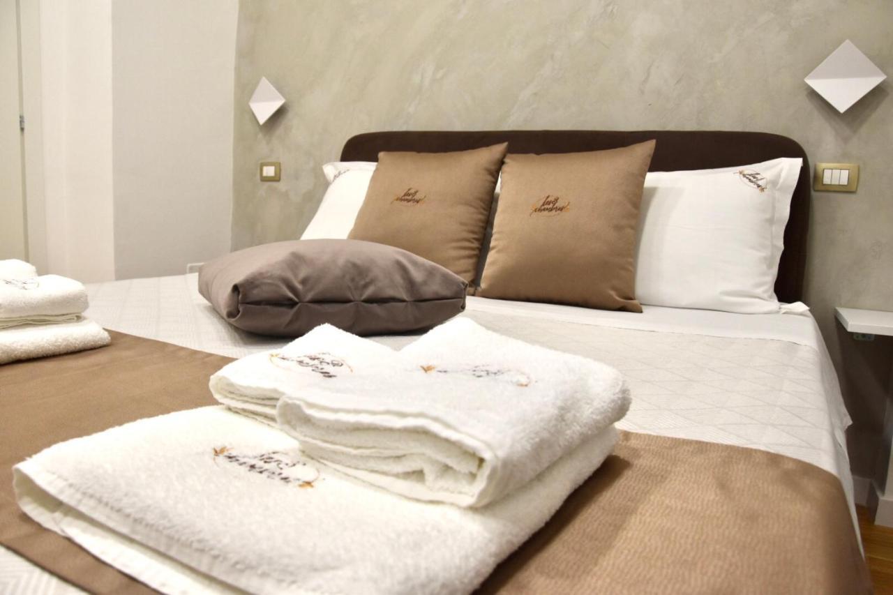 Les 3 Chambres Lecce Ngoại thất bức ảnh